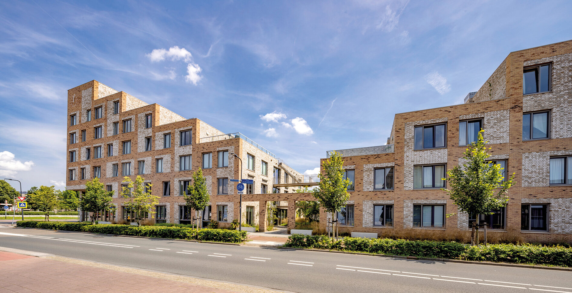 GLOUDEMANS artikel De paradoxen van het tenderen - editie 5 ROCK in Etten-Leur